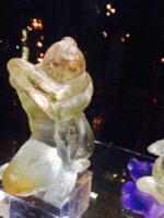 la-petite-muse-daum-sculpture-femme-cristal