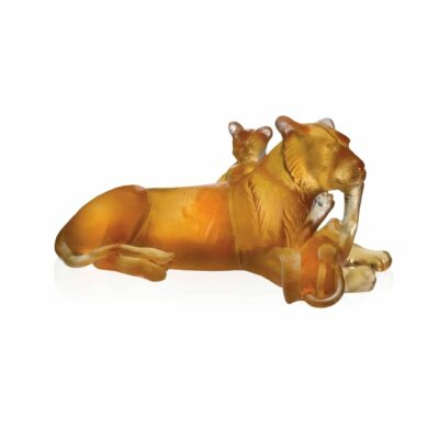 sculpture-lionne-maternity-daum