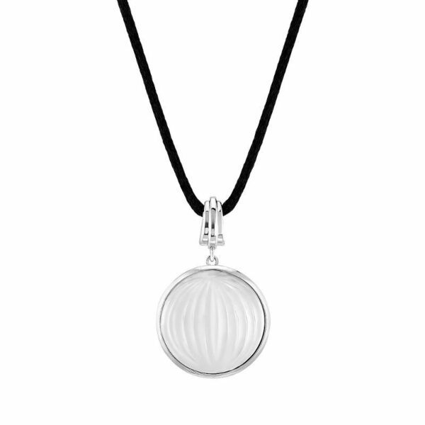 pendentif-cabochon-vibrante-lalique