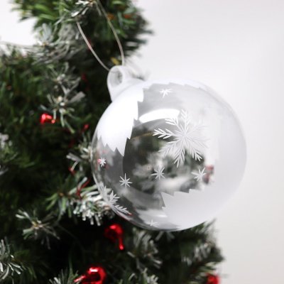 Boule-de-noel-cristal-taille-flocon-de-neige-min