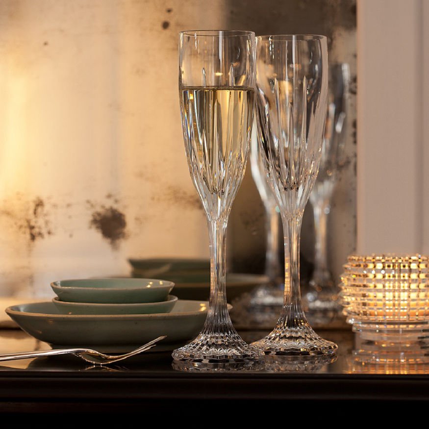 Jupiter champagne flute baccarat 3 jupiter flutes ambiance 1