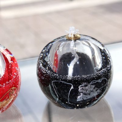 lampe-huile-verre-noir