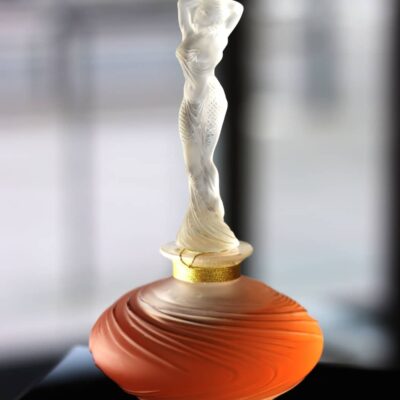 flacon-cristal-naiade-lalique