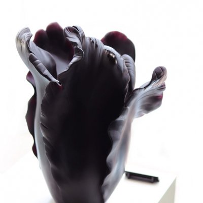 vase-tulipe-cristal-noir-daum