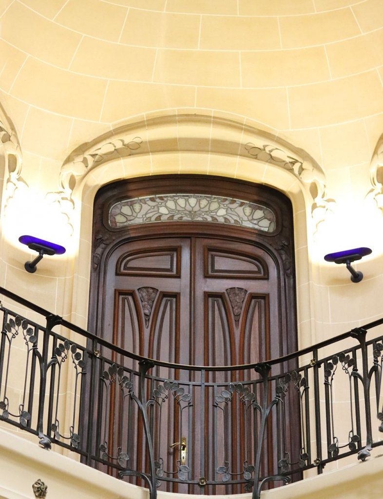 porte-bois-majorelle-gruber