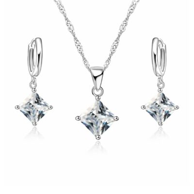 parure-bijou-carre-cristal