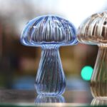 vase-champignon-verre-bleu