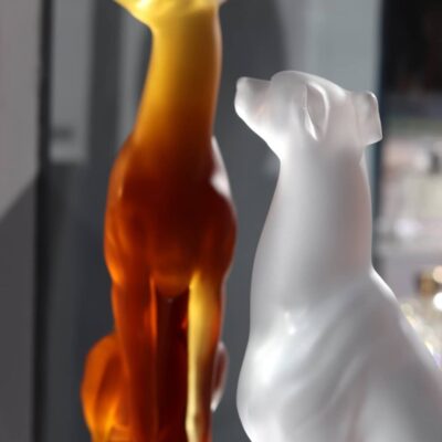 sculpture-chien-cristal-lalqiue