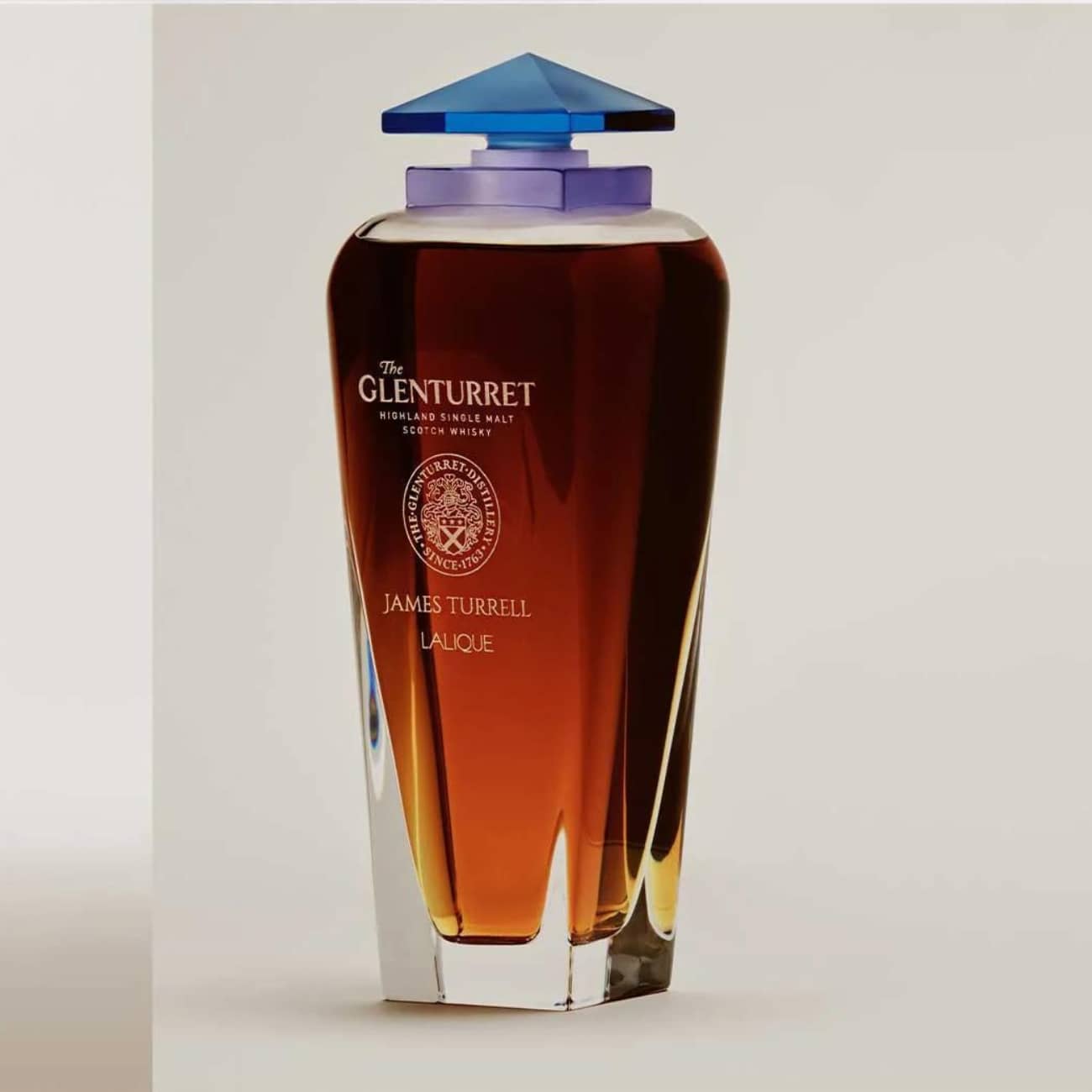 La carafe Eight Decades par James Turrell 3 eight-decades-carafe-lalique