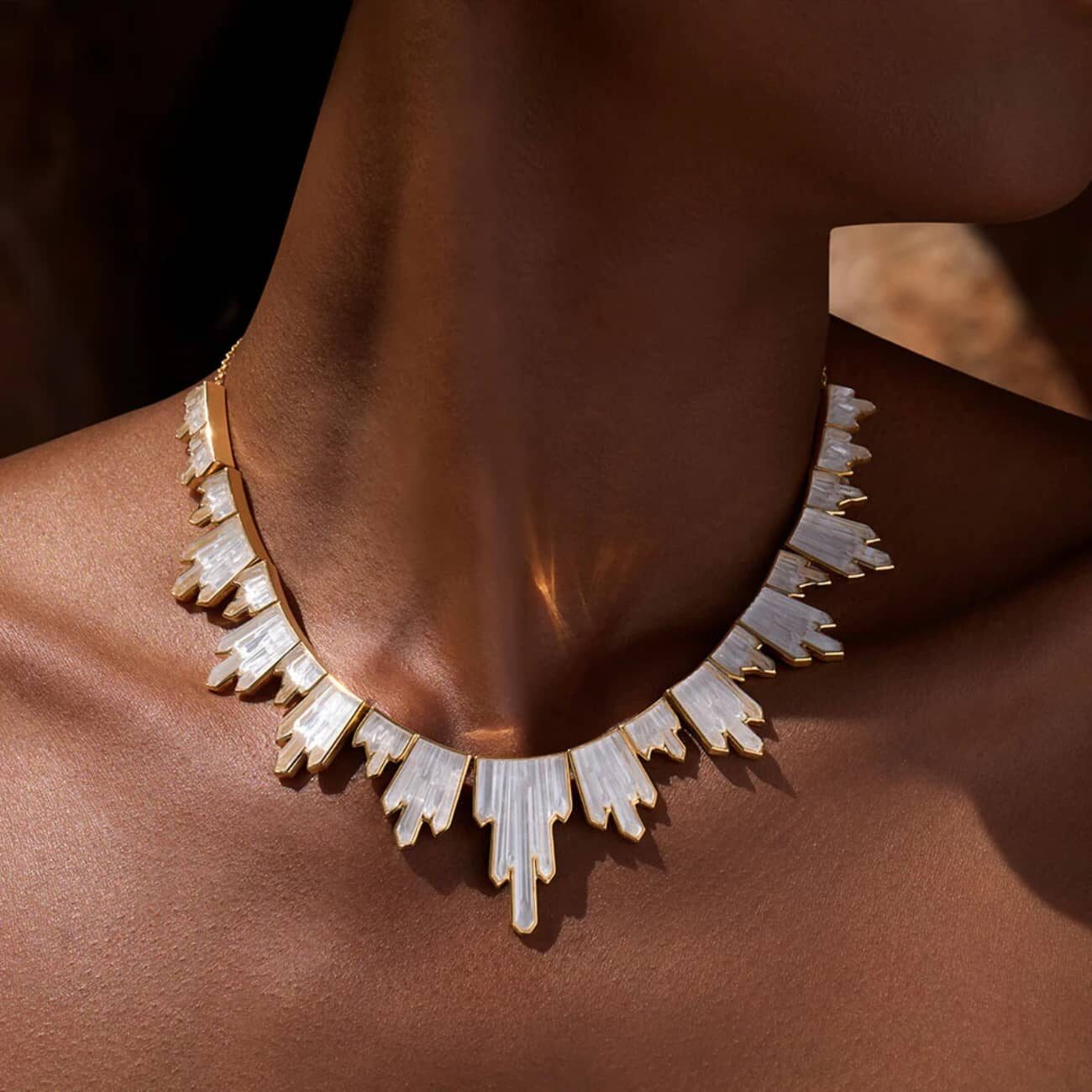 Terramineral 21 crystal Necklace Lalique 3 collier-lalique-terramineral-clair