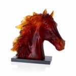 sculpture-tete-de-cheval-ambre-daum