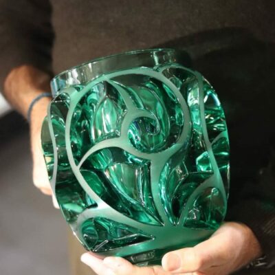 vase-tourbillon-lalique-vert-menthe-mint-green