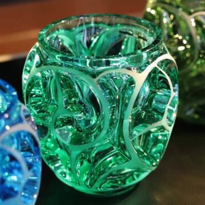 vase-tourbillons-menthe-lalique